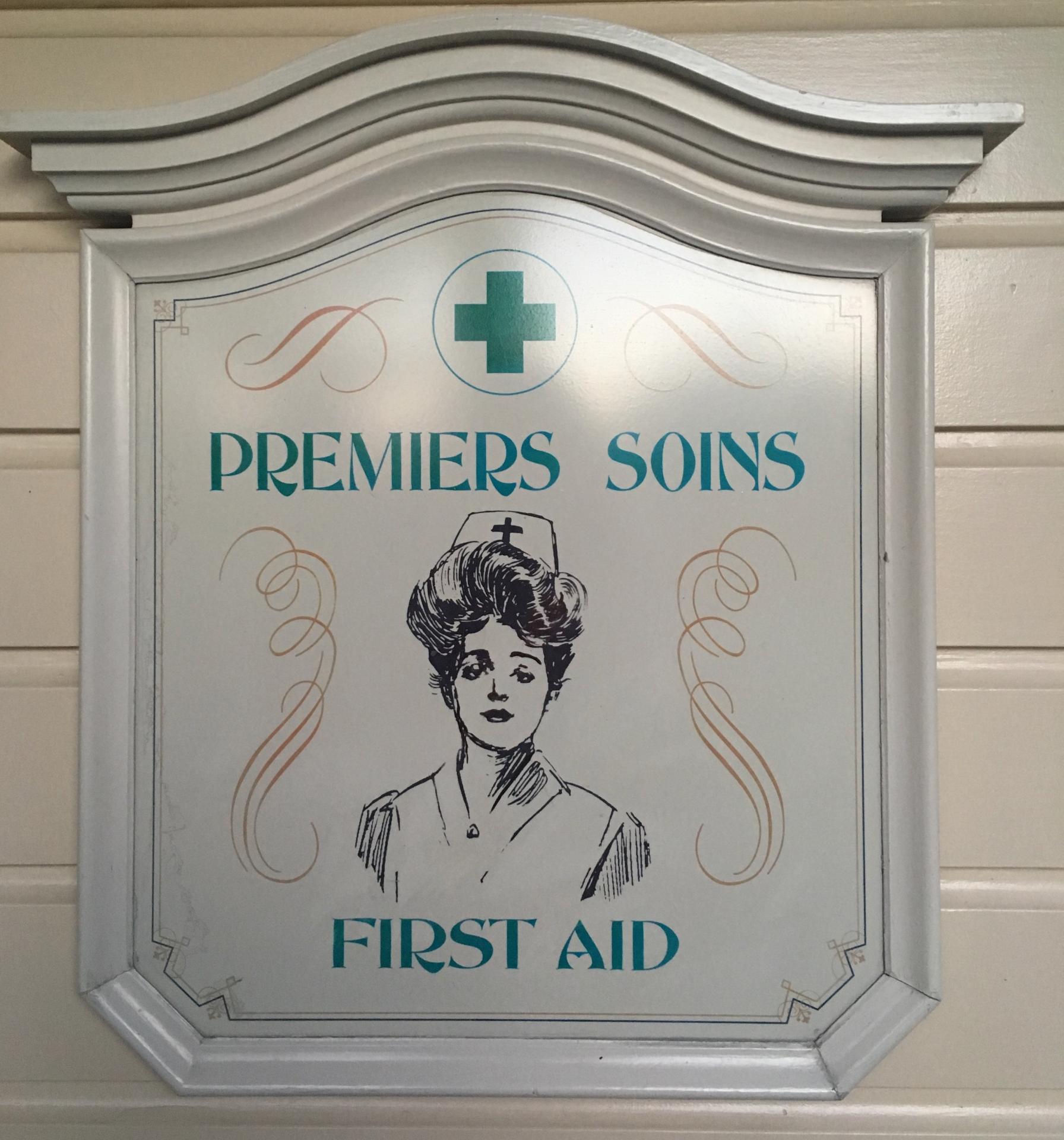 First aid disneyland paris 1